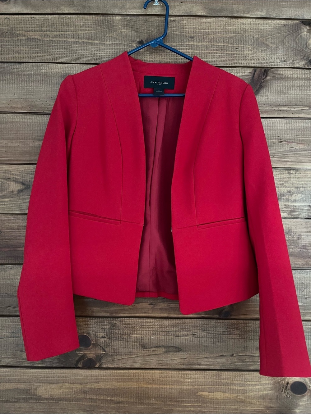 Ann Taylor Red Structure Collarless Open-Front Blazer Size 0